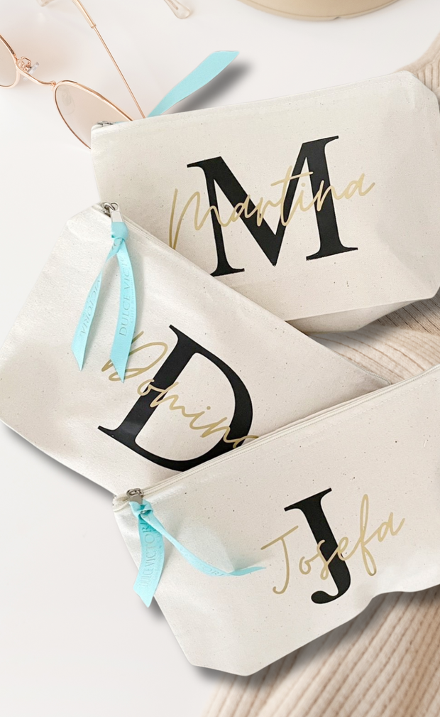 <a href="/collections/estuches" title="ESTUCHES">estuches</a>